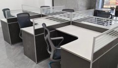 鋁合金工位，所有辦公類家具非常齊全便宜